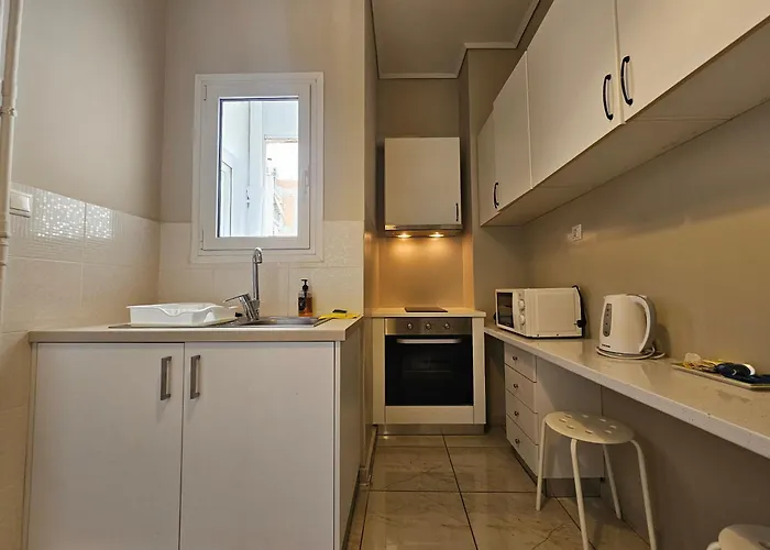 Homely Stay @Acropolis Museum